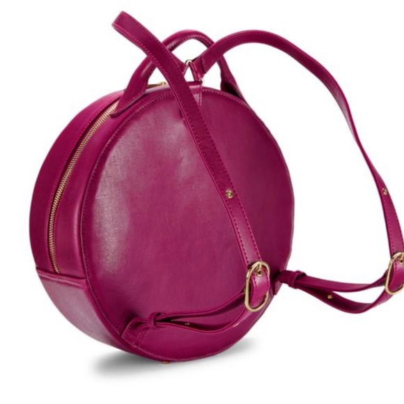 NWT MATT & NAT Kiara Vegan Leather Convertible Round Backpack $160 Retail Price - Picture 5 of 9